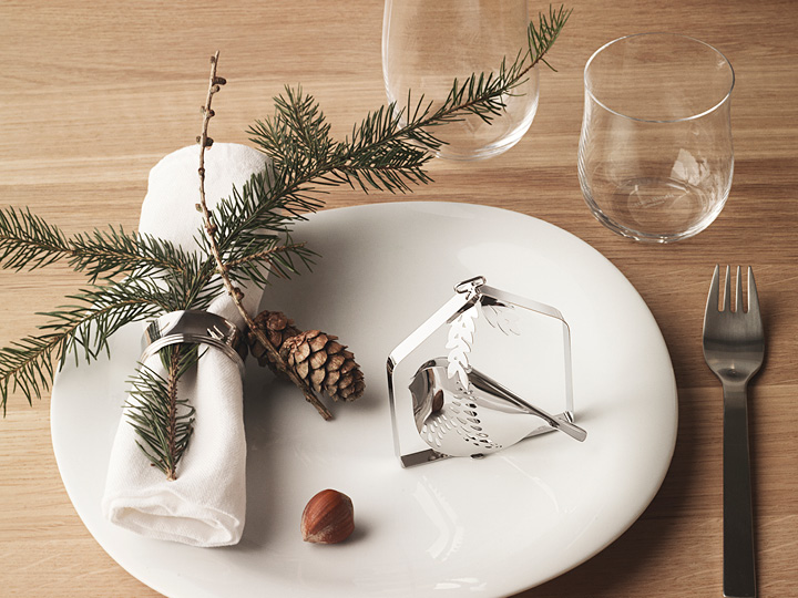 2018 Christmas Mobile Winter Bird palladium plated, Cobra Tumblers small and medium and Plate, Pyramid Napkin Ring in mirror polished stainless steel and New York Dinner Fork 